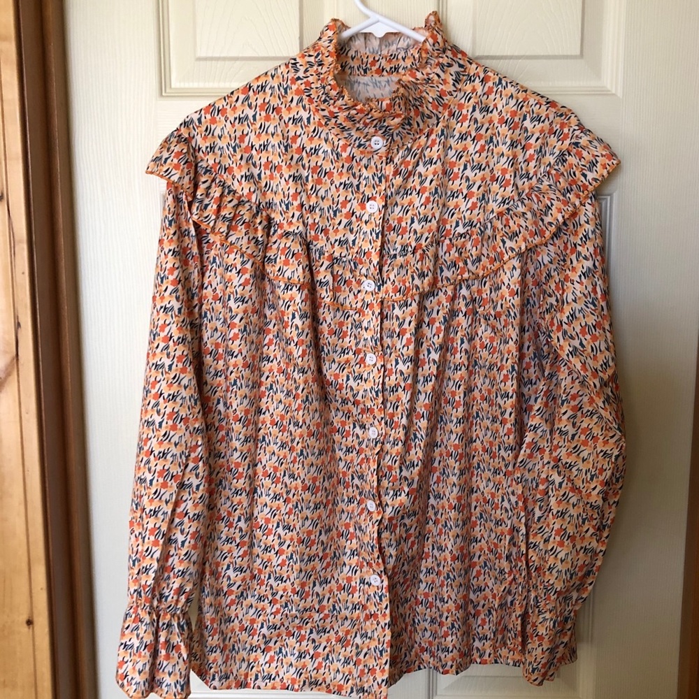 Spring blouse - Picture 3 of 4
